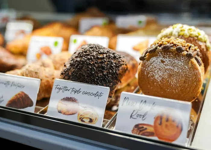 Edward Rooms & Wellness B&B Trani